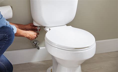 toilet clogged leaking from base|Whats Causing Your Toilet To Leak At The Base And。